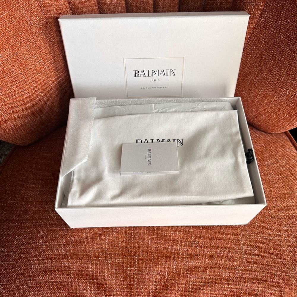 Balmain Slides (Runs Small) - image 4